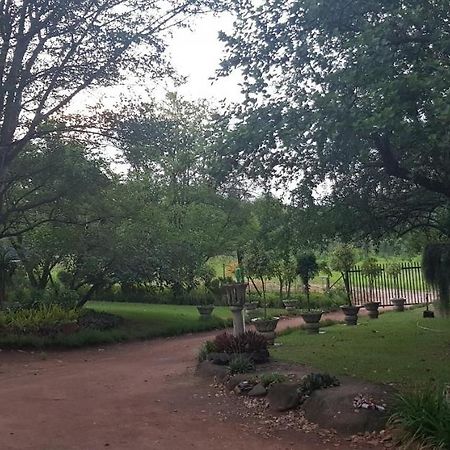 A Farm Stay - Casablanca'S Private Cottage,No Loadshedding! Hazyview Exterior photo