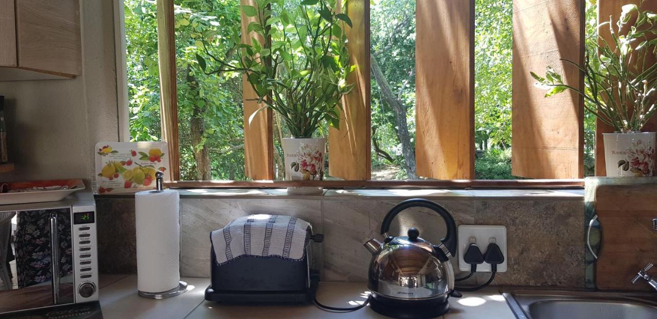 A Farm Stay - Casablanca'S Private Cottage,No Loadshedding! Hazyview Exterior photo