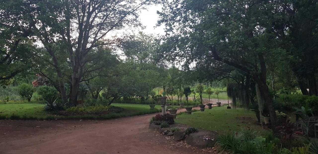 A Farm Stay - Casablanca'S Private Cottage,No Loadshedding! Hazyview Exterior photo
